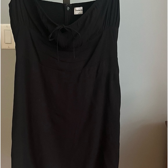 Black Sunday Best Mini dress. Style is Bellow. Very cute, excellent condition. - Picture 2 of 6